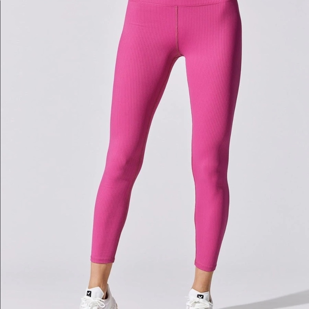 Carbon38 Ribbed Pink 7/8 Leggings